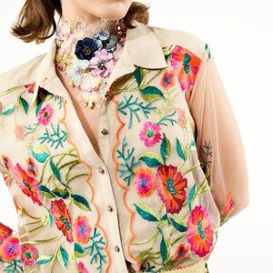 NWT Aratta top embroidered Blouse VINTAGE TULIP beige Vibrant Floral L (RT $190)